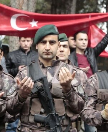 kahramanmaras-ta-ozel-harekat-polisleri-dualarla-afrin-e-ugurlandi-h10448-17b65