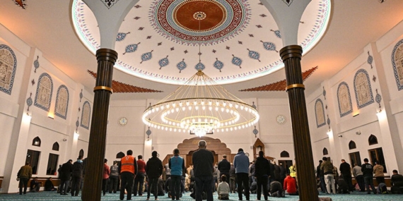Vakıflar Genel Müdürlüğü, Berat Kandili’nde Tarihi Camilerde Osmanlı Geleneğine Uygun Ikramda Bulunacak