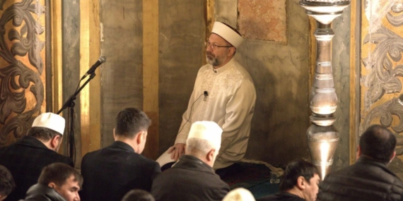 Ali Erbaş, Ayasofya-I Kebir Cami-I Şerifi’nde Teravih Namazı Kıldırdı