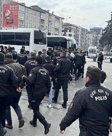 mahzen-9-operasyonlarinda-kayseri-de-yakalanan-13-supheli-tutuklandi-254