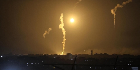 İşgal Ordusu, Son 24 Saatte Gazze’de 100’Den Fazla Yere Hava Saldırısı Düzenledi