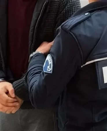 20232001-polis-gozalti-tutuklama-aa
