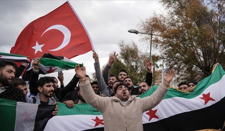 islamistagenda012-13