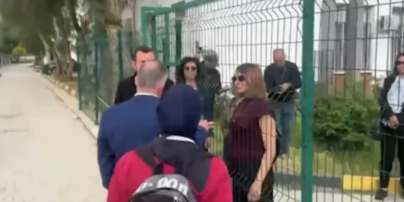 Kktc’de Başörtülü Bir Öğrenci Okula Alınmadı!