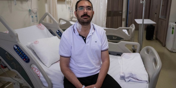 15 Temmuz Gazisi Doktor, Boynundaki Şarapnel Parçasından 9 Yıl Sonra Kurtuldu