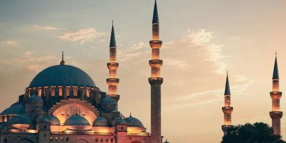 Diyanet’ten “Sıla-I Rahimle Bereketlenen Tatil” Hutbesi
