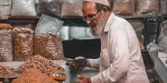 Cuma Hutbesi: Peygamberimiz Ve Ticaret Ahlakı