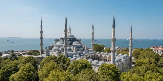 Cuma Hutbesi: İnsan, Huzuru İbadetle Elde Eder