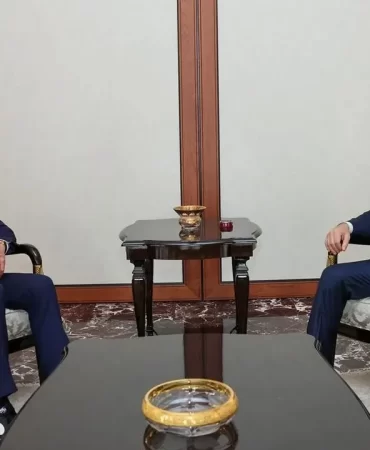 kritik-suriye-zirvesi-fidan-ve-barrack-bir-araya-geldi