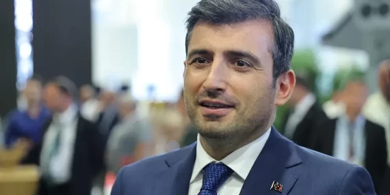 Selçuk Bayraktar: Güçlü Olmayan Bu Düzende Ezilir
