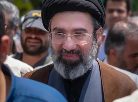 Reuters: İran’ın yeni dini lideri Hamaney ağır yaralı