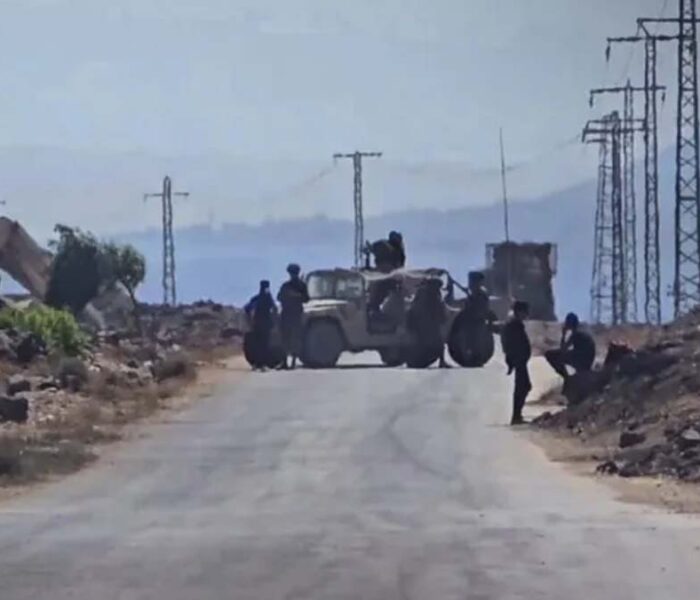 İsrail güçleri Suriye'nin Dara ve Kuneytra illerine girdi