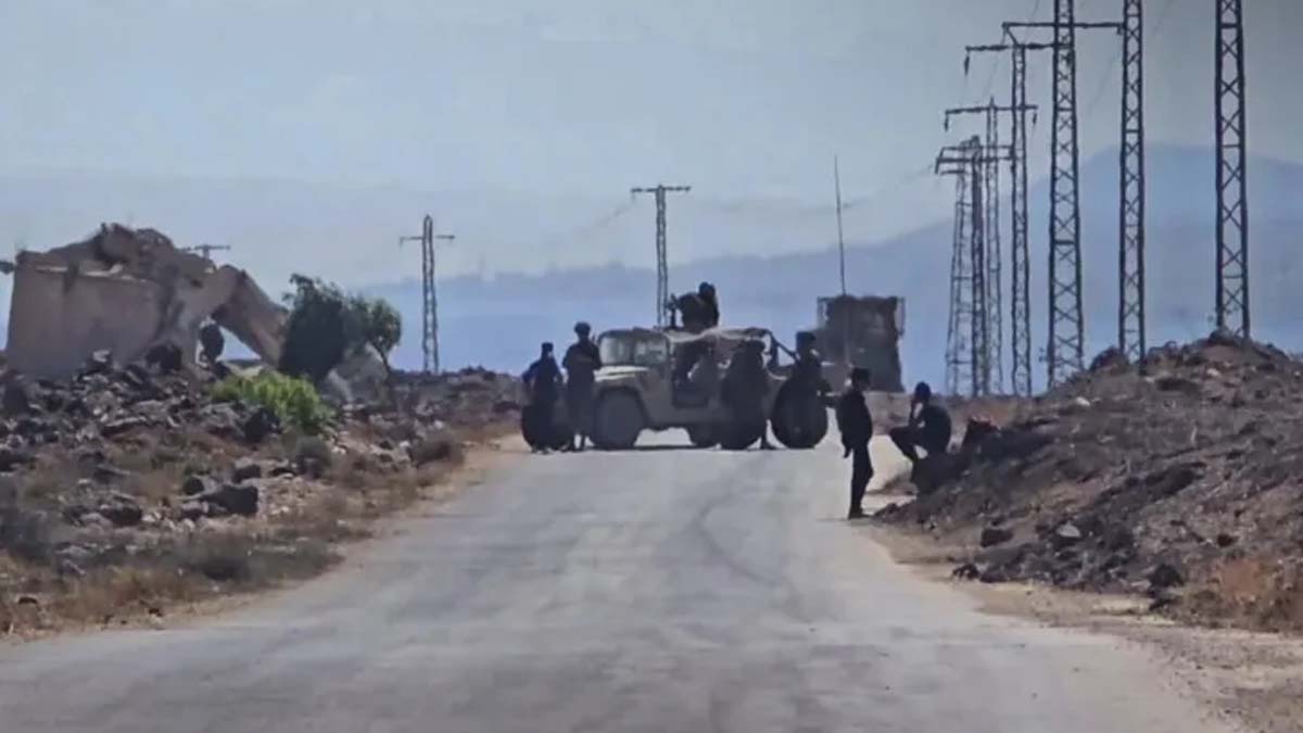 İsrail güçleri Suriye'nin Dara ve Kuneytra illerine girdi