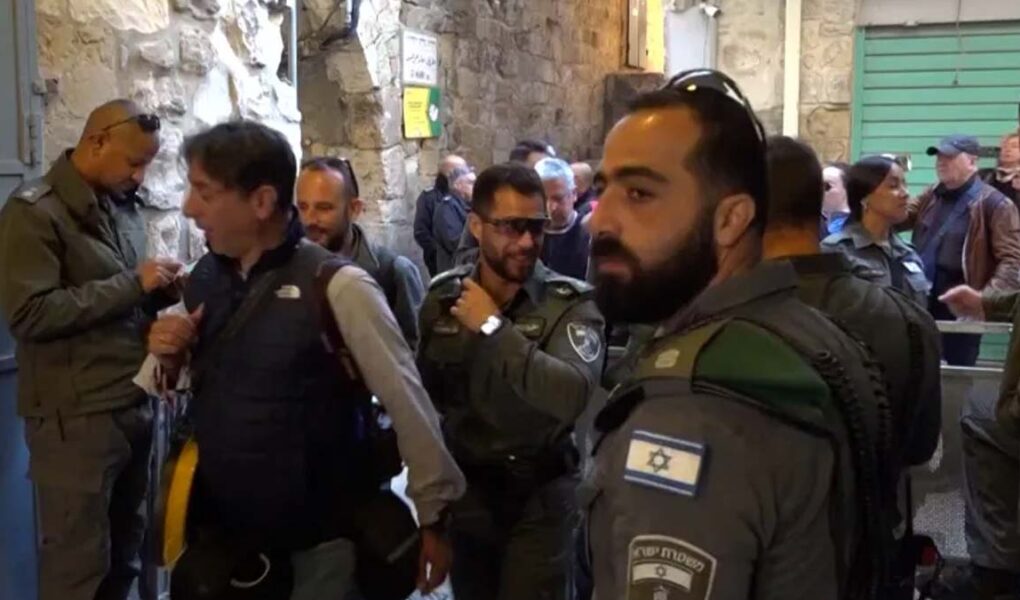 Kudüs'te "bileklik" uygulamasıyla ibadet özgürlüğüne kısıtlama