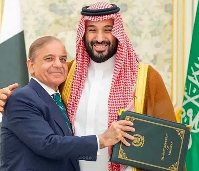 Pakistan’a ait savaş uçakları Suudi Arabistan’a ulaştı