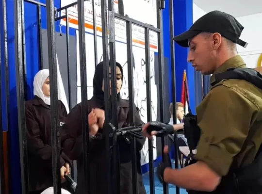 ABD kiliselerinden Filistinli kadın esirlere bin kartpostallık destek