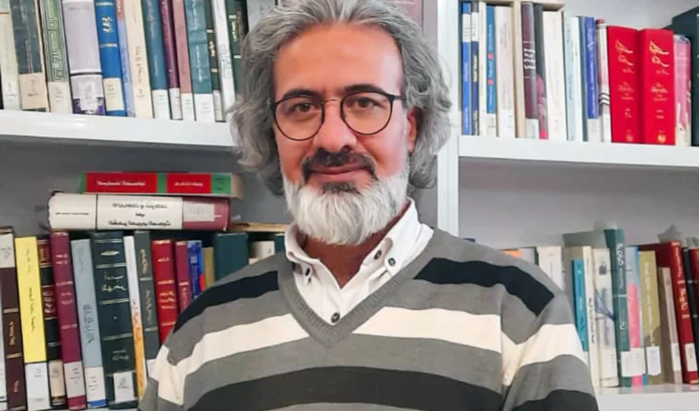 Azim Tahmasbi: İran romanı sansüre karşı yumuşak bir kalkan