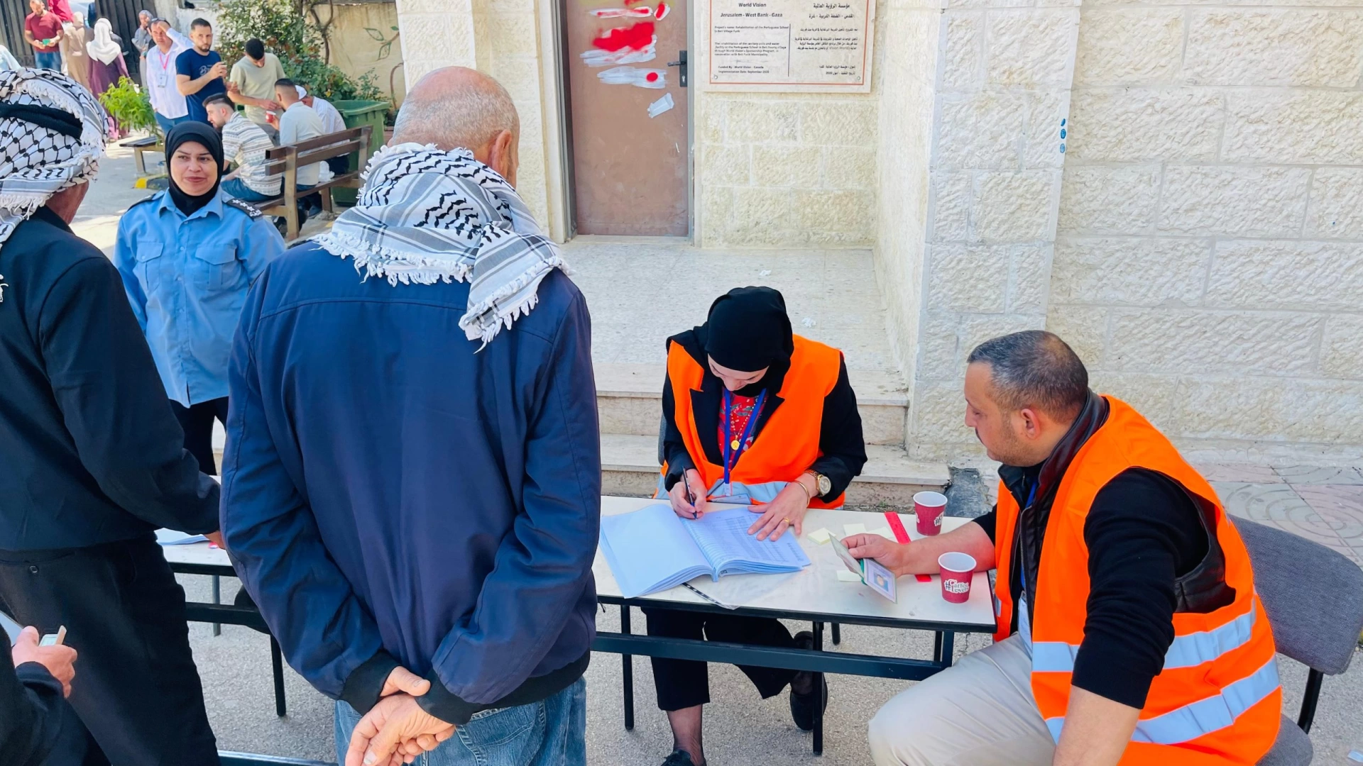 Batı Şeria seçimlerinde ideoloji gitti aşiret geldi