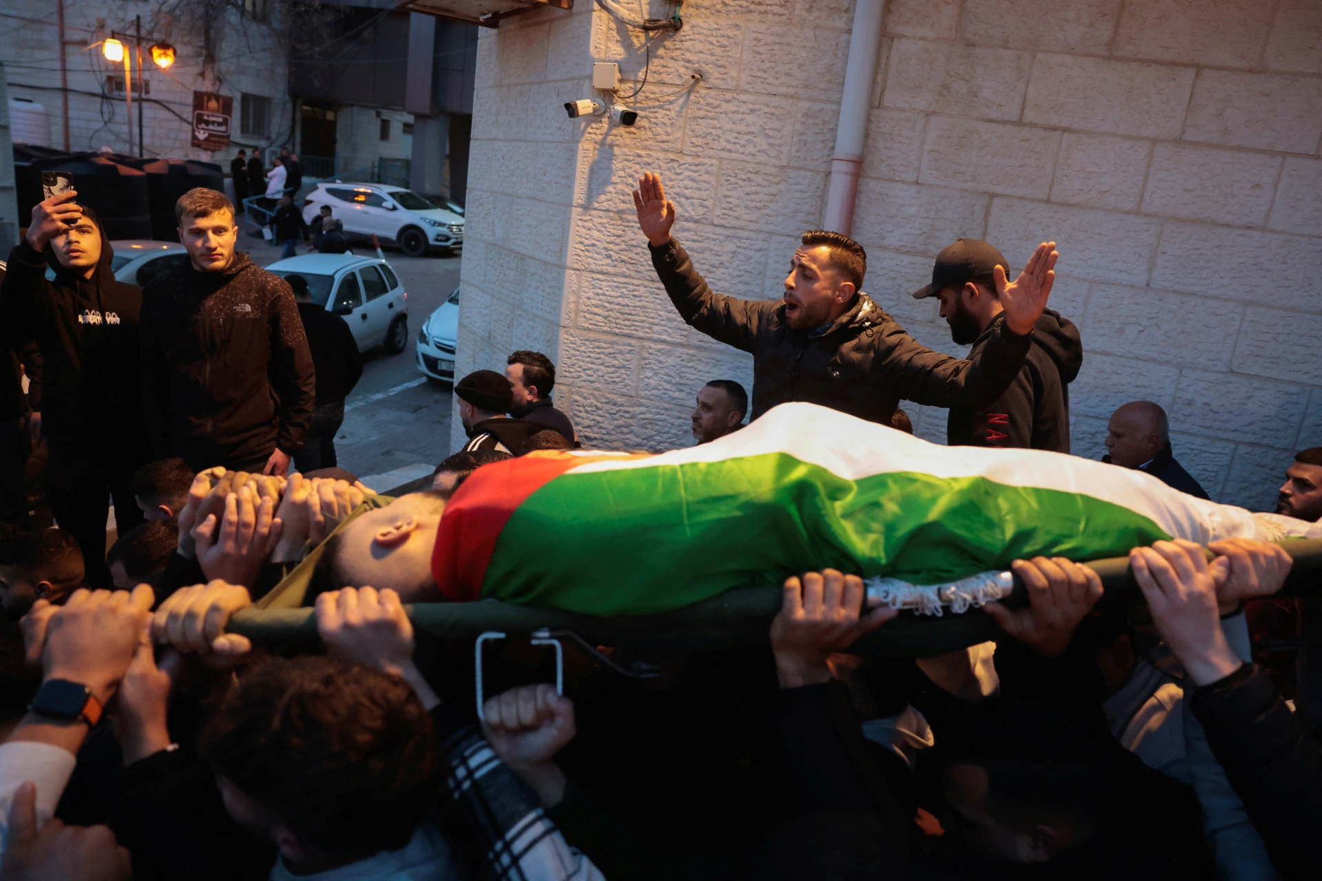 Batı Şeria ve Gazze'de kanlı Cumartesi: 8 Filistinli hayatını kaybetti