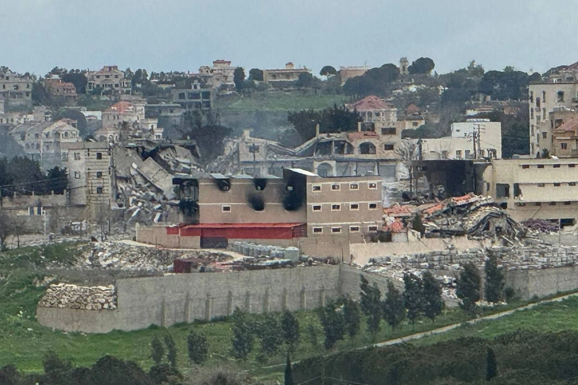 Bint Cibil'de "örümcek ağı" savaşı: İsrail'in bitmeyen saplantısı