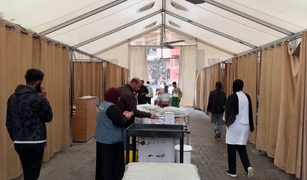 Boş eczane rafları ve yarım kalan tedaviler: Gazze'nin sağlık çöküşü