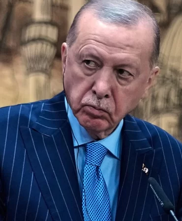 Erdoğan: Hürmüz Boğazı sadece bir geçit değil, dünyanın can damarıdır