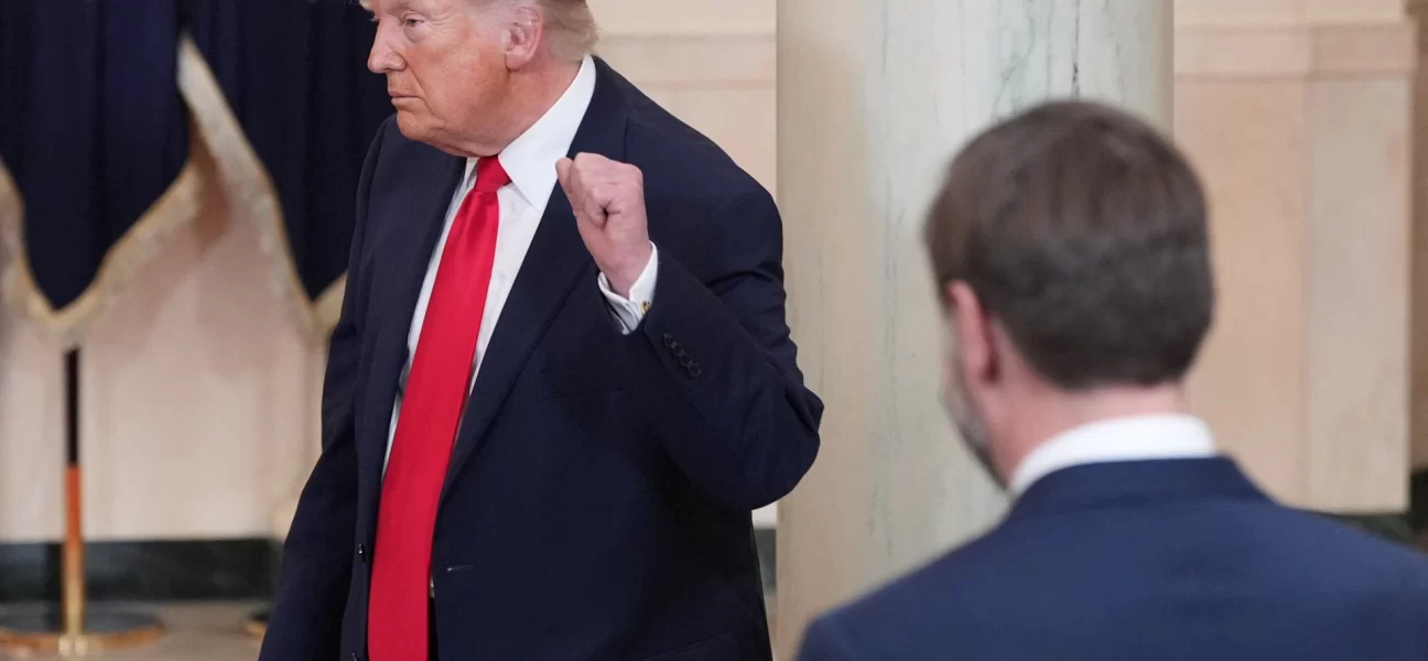 Eski CIA Direktörü: 25. Ek Madde Trump gibiler için yazıldı