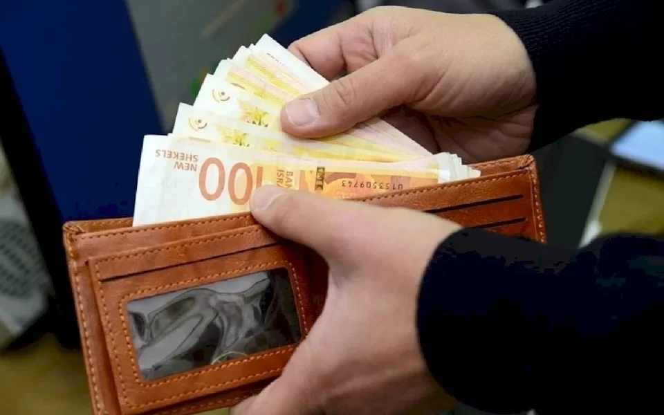 Filistin maliyesinden maaş ödemelerine ilişkin açıklama