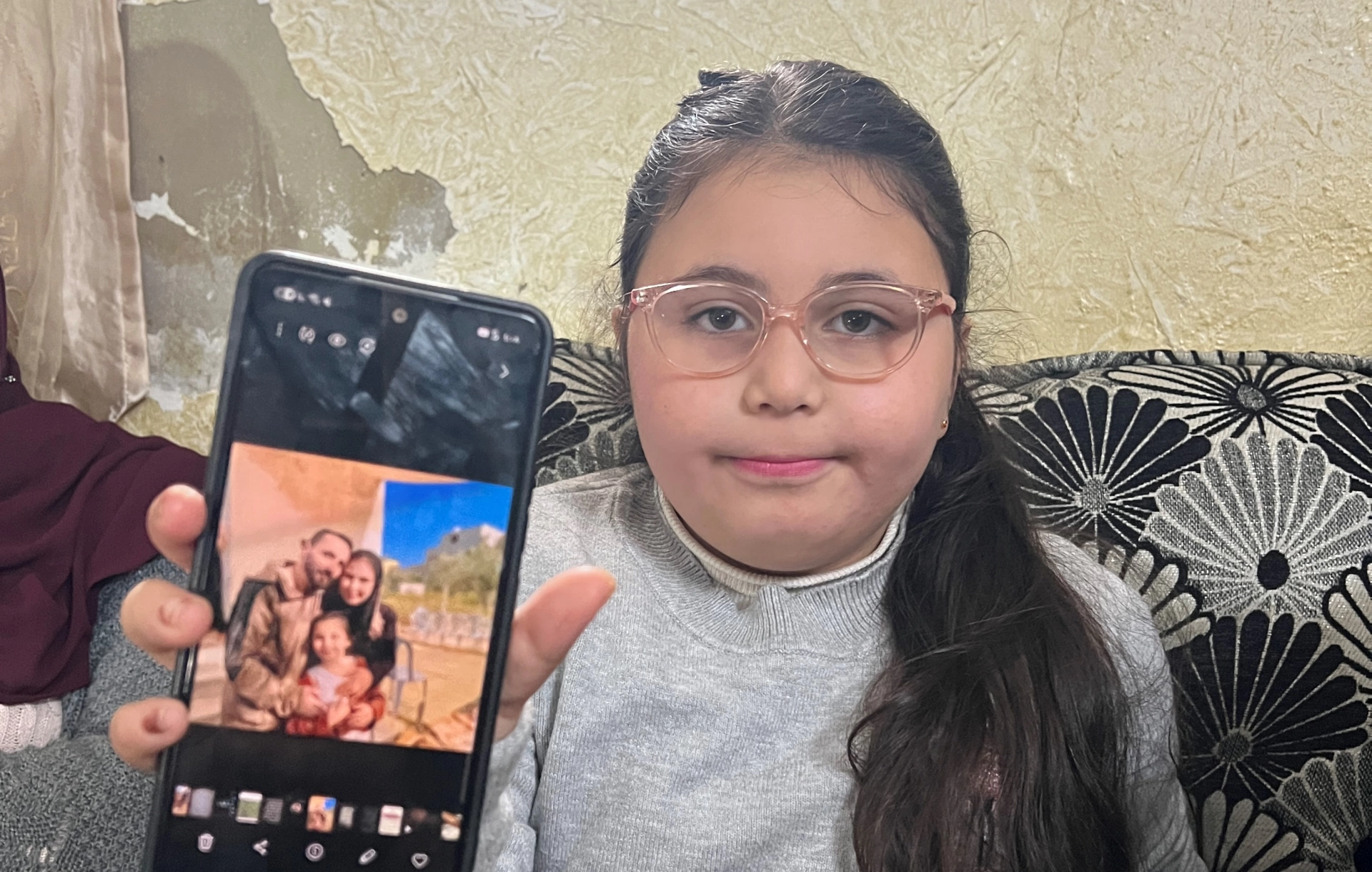 Filistinli esir anneler: Çocuklar şefkatten mahrum