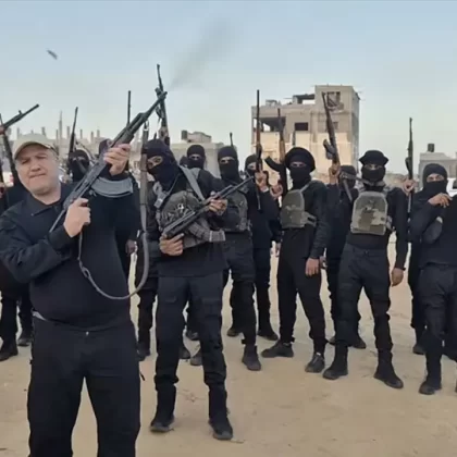 Gazze'de silahlı çeteler 25 sivili kaçırdı