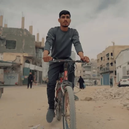 Gazze iki tekerlek üstünde: Yakıt yoksa bisiklet var
