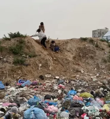 Gazze'de "fare ve salgın" savaşı: İsrail atıkları silah olarak kullanıyor