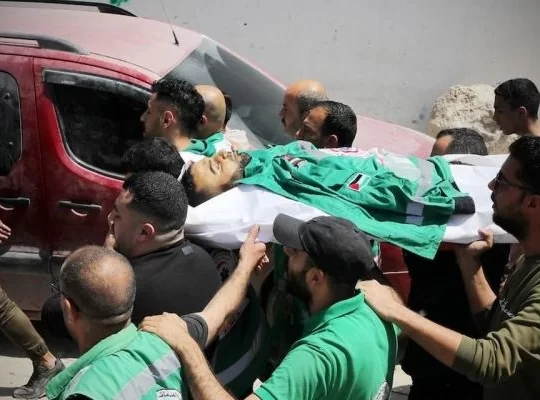 Gazze'de sağlık ekiplerine saldırı: Bir meslektaş daha veda etti