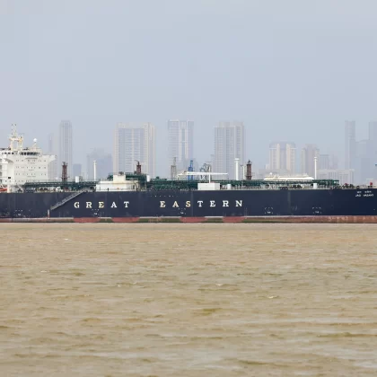 Hindistan 7 yıl sonra İran’dan petrol aldı