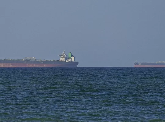 Hürmüz Boğazı'nın açılmasında Washington ve Tahran'dan farklı senaryolar