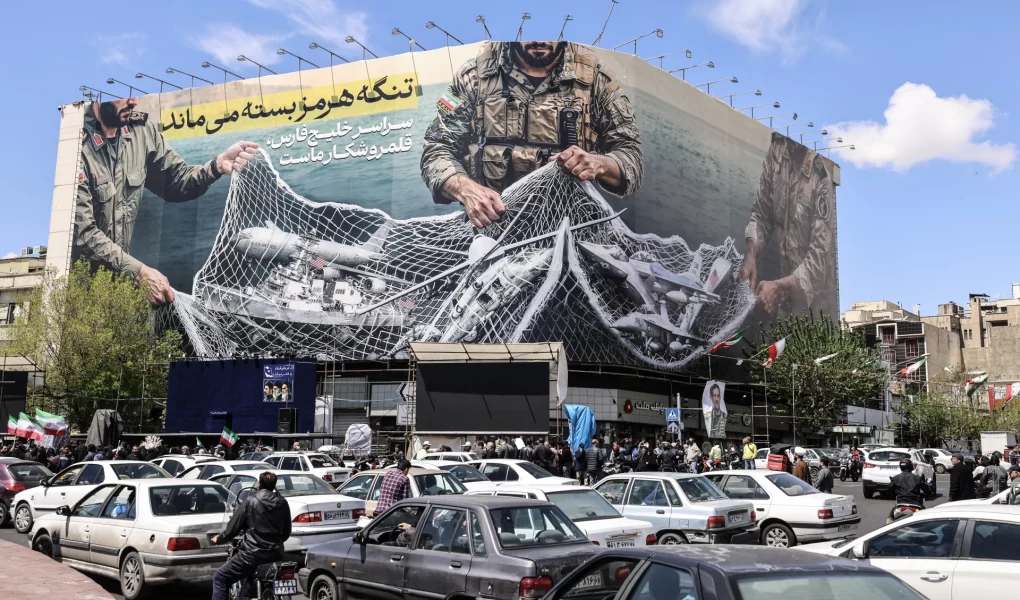 Hürmüz’de 'Ölüm Girdabı' uyarısı: Trump’ın abluka kararı petrolü vurdu