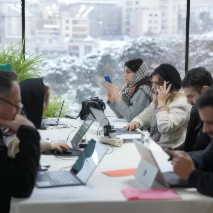 İran'da "beyaz hat" dönemi: Seçilmiş zümreye internet