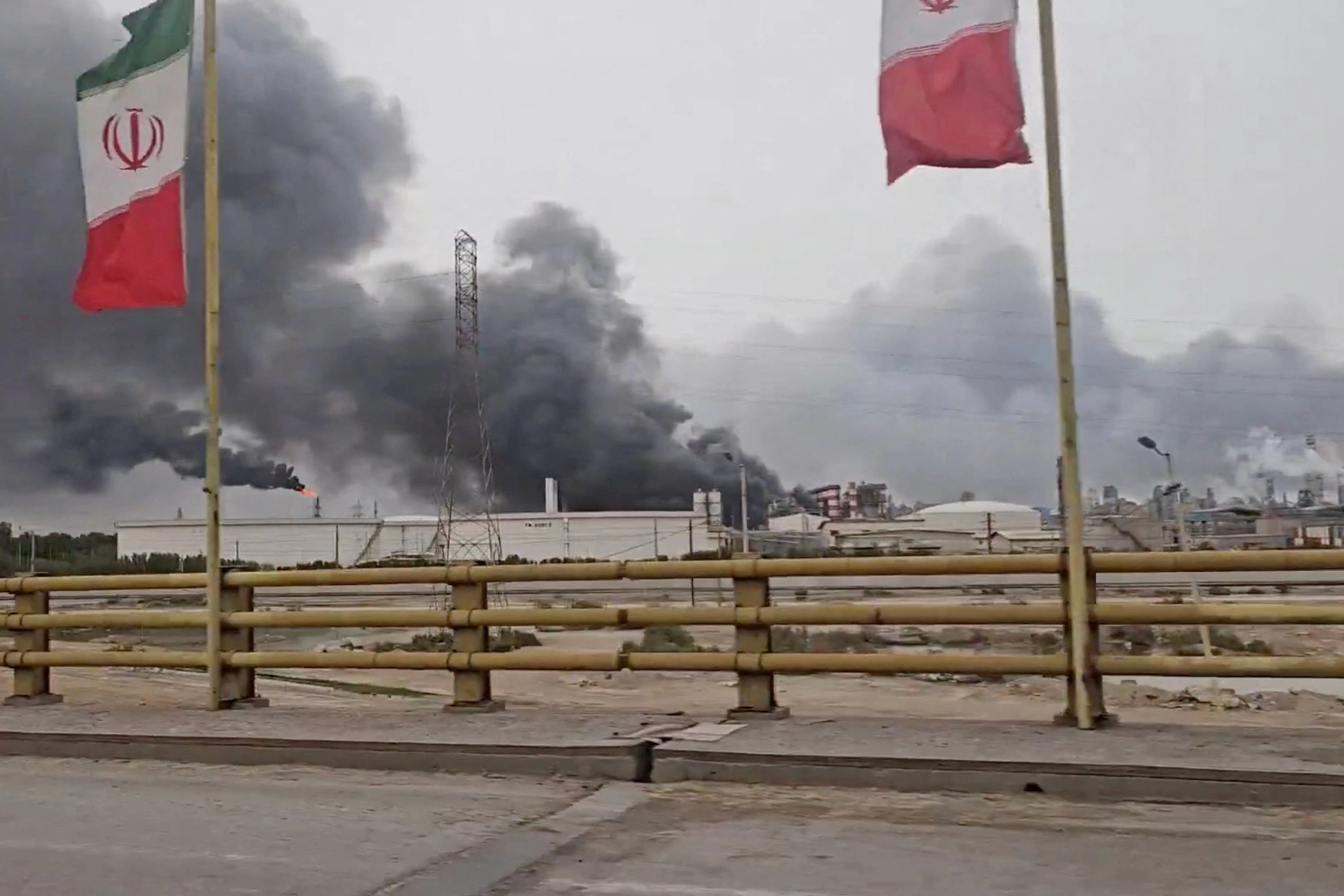 İran'ın savaş faturası ağır: İlk tahmin 270 milyar dolar