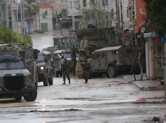 İsrail ordusundan Tulkerim'e geniş çaplı baskın