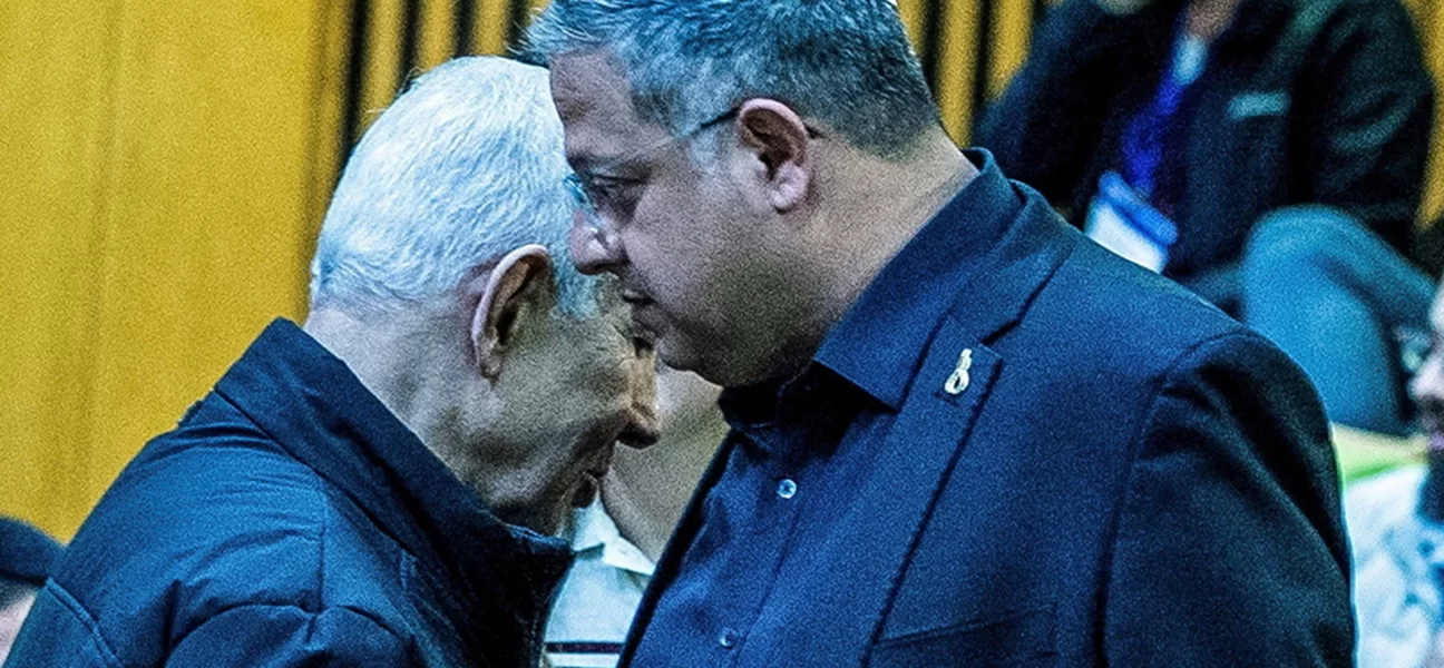 İsrail'de seçim anketi savaşları: Koalisyon sarsılıyor mu?