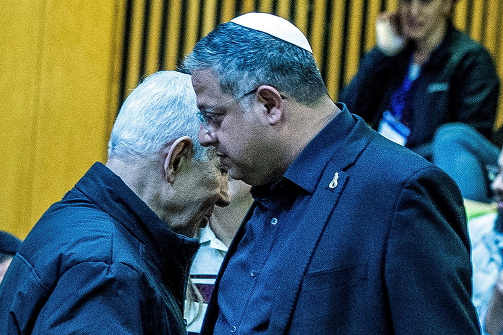 İsrail'de seçim anketi savaşları: Koalisyon sarsılıyor mu?