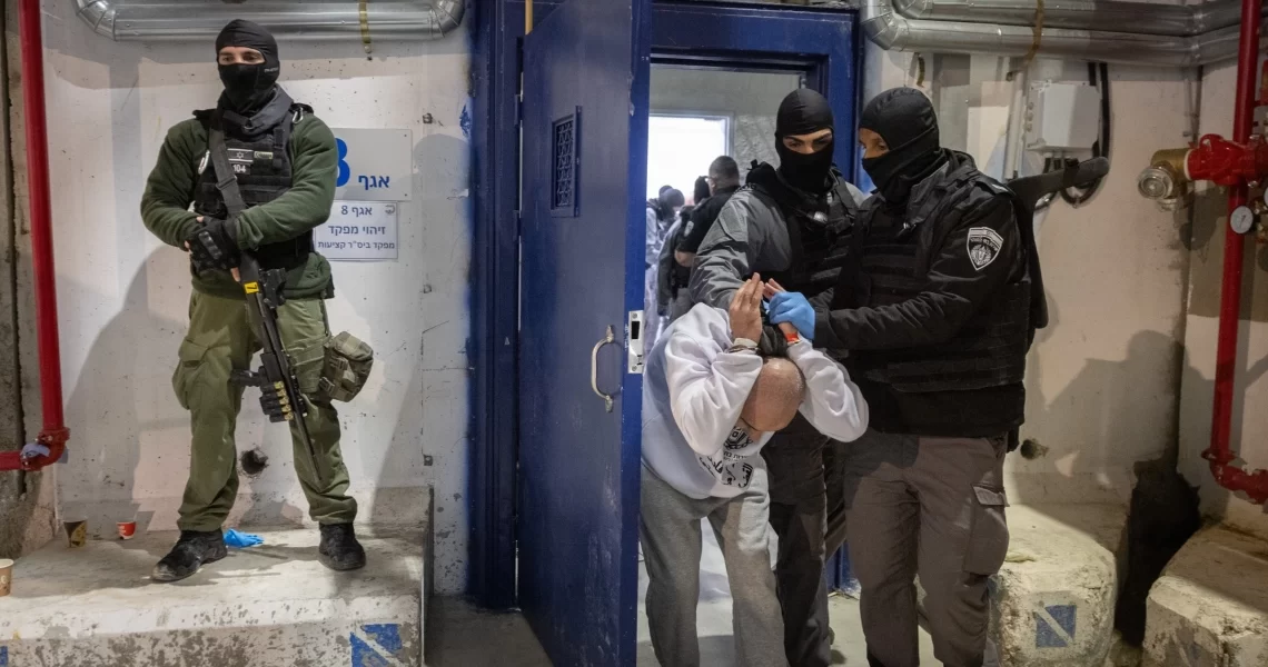 İsrail’den Suriyeli sivillere 'Yasa dışı muharip' kıskacı