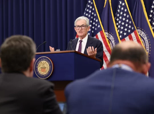 Jerome Powell'dan sürpriz karar: Görevde kalmaya devam edecek