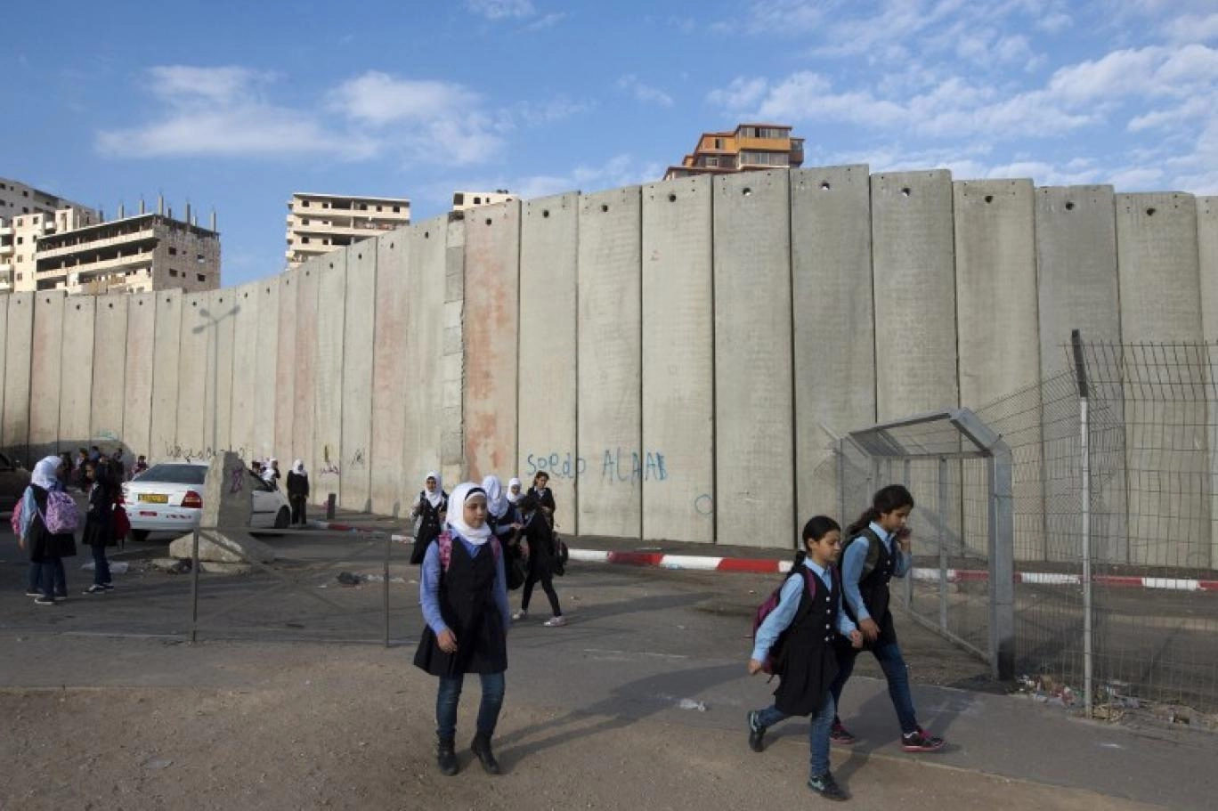 Kudüs'te öğrencilere engel: Okul yolu kapatıldı