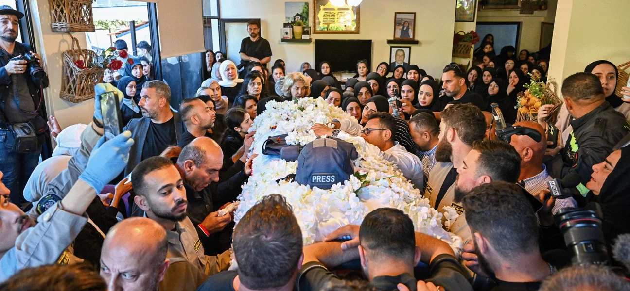 Lübnanlı gazeteci Amal Halil son yolculuğuna uğurlandı