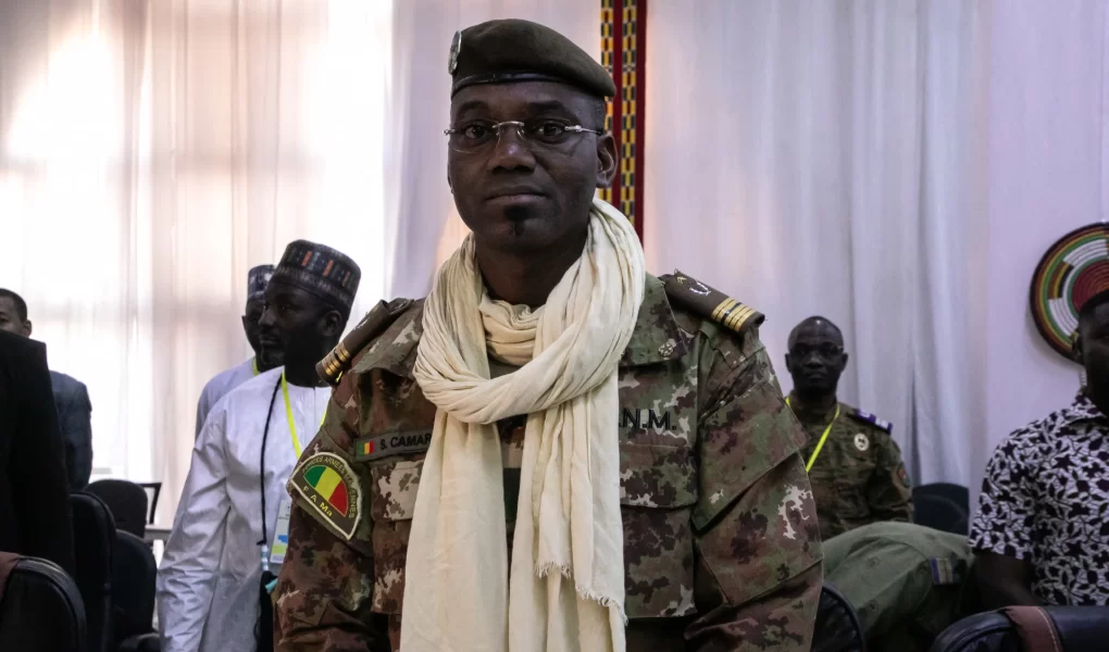 Mali'de darbe üstüne darbe: Savunma Bakanı öldürüldü