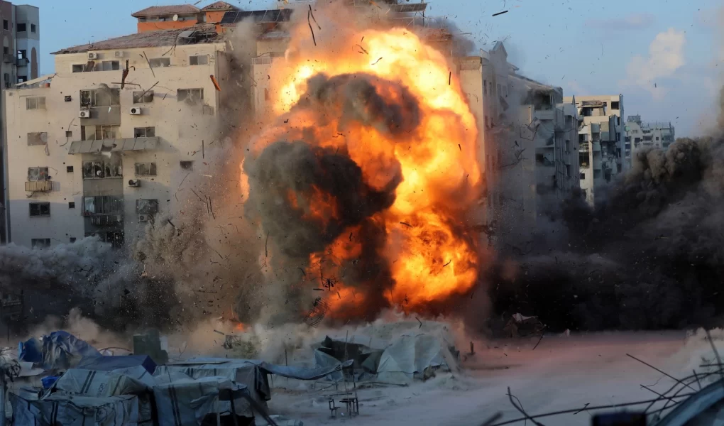 Megazi Kampı'nda gerilim tırmanıyor: 'İş birlikçi çeteler' ve hava saldırısı