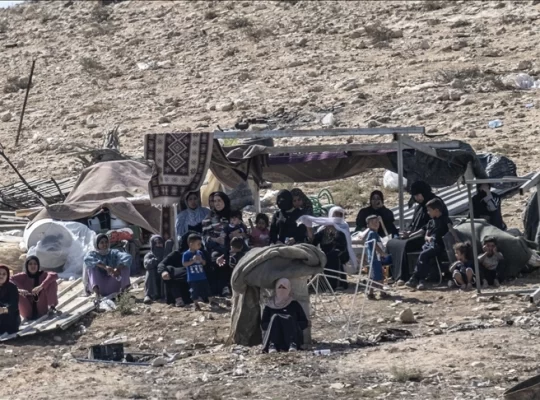 Nekab'da yıkım sürüyor: El-Sur köyü yine hedefte