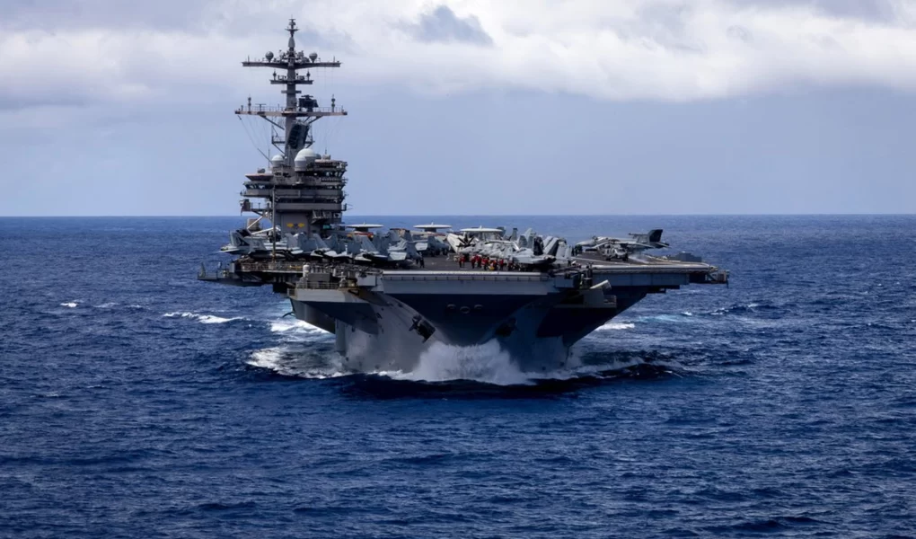 Ortadoğu'da dev yığınak: ABD'den İran'a üç uçak gemili mesaj