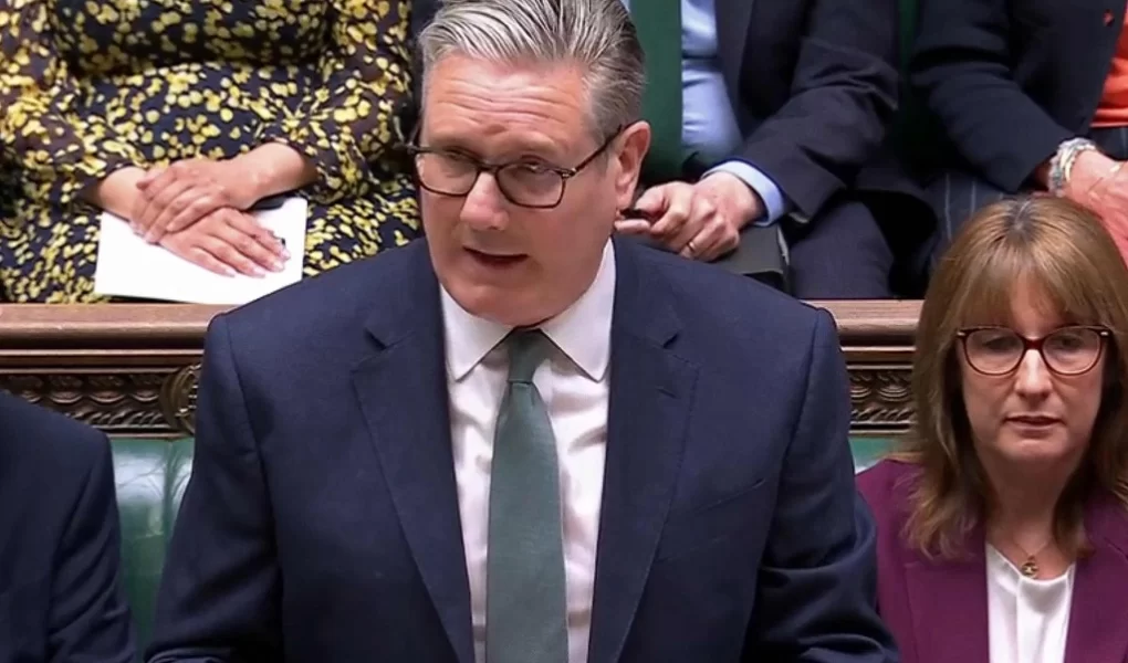 Starmer: İran ablukasına katılmayacağız